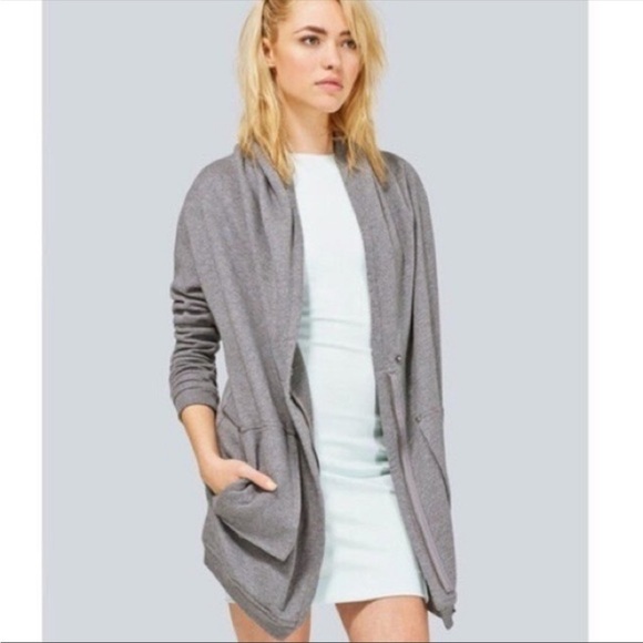 Wilfred Aritzia charcoal  grey Rousseau cocoon hooded cardigan zipper pockets - Picture 15 of 16
